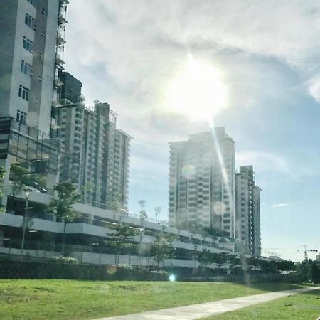 Putrajaya Dwiputra 6 Plus 1 Pax Blissful Fully Air-Con Suite Kültér fotó