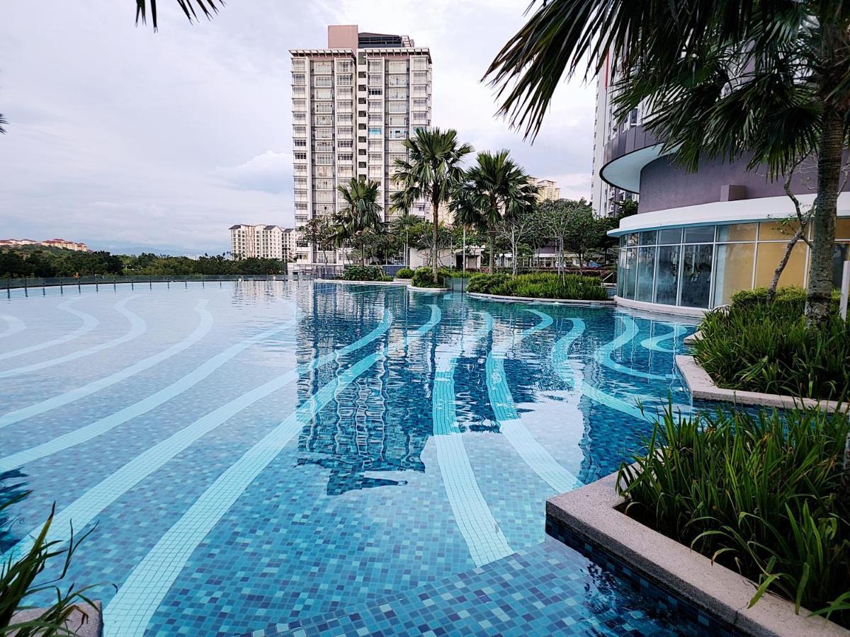 Putrajaya Dwiputra 6 Plus 1 Pax Blissful Fully Air-Con Suite Kültér fotó